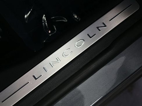 Used 2023 Lincoln Corsair FWD w/ Equipment Group 101A image 31