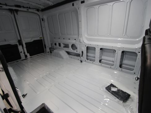 New 2026 Ford Transit 350 148 Medium Roof image 19