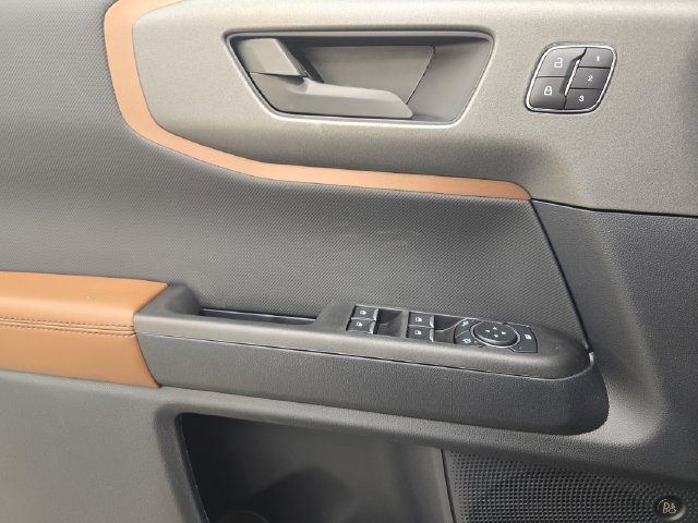 New 2026 Ford Bronco Sport Outer Banks w/ Outer Banks Tech Package+ AWD/4WD image 36