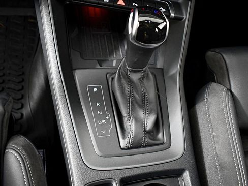 Used 2021 Audi Q3 2.0T Premium Plus w/ Premium Plus Package image 34