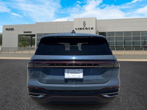 New 2026 Lincoln Nautilus Premier AWD/4WD image 4