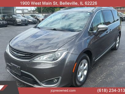 Used 2017 Chrysler Pacifica Platinum