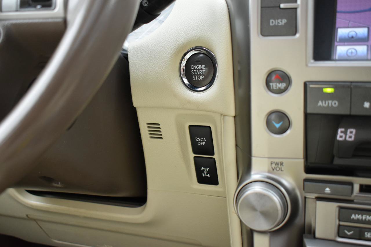 Used 2013 Lexus GX 460 w/ Comfort Plus Pkg AWD/4WD image 44