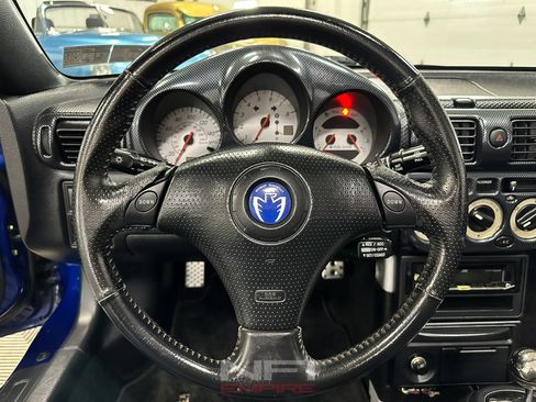 Used 2003 Toyota MR2 image 34