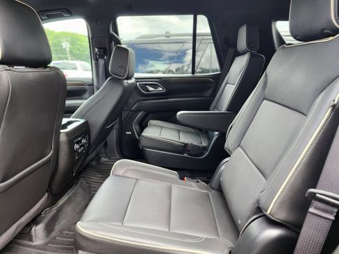 Used 2024 Chevrolet Tahoe Premier AWD/4WD image 16
