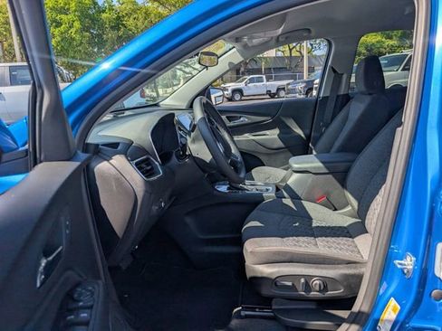 Used 2024 Chevrolet Equinox LT FWD image 9
