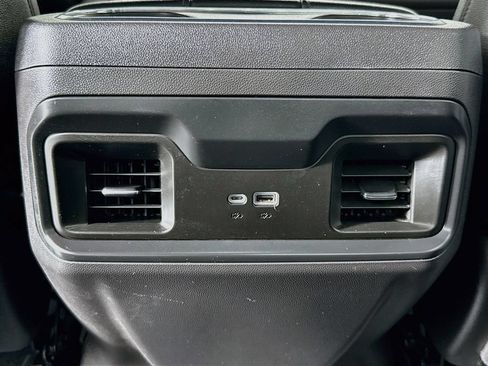 Used 2024 Chevrolet Silverado 1500 LT Trail Boss w/ LT Trail Boss Premium Package AWD/4WD image 26