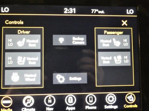 Used 2021 Jeep Grand Cherokee Limited AWD/4WD image 22