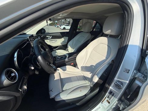 Used 2017 Mercedes-Benz C 300 Sedan image 38