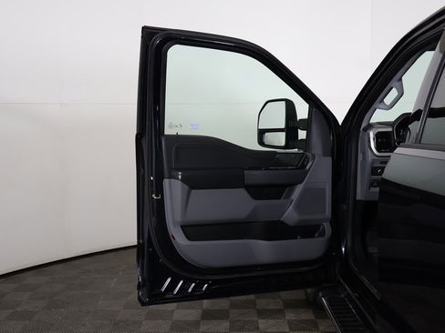 Used 2021 Ford F150 XLT w/ Equipment Group 301A Mid image 18