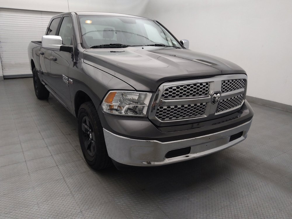 Used 2021 RAM 1500 Classic SLT RWD image 13