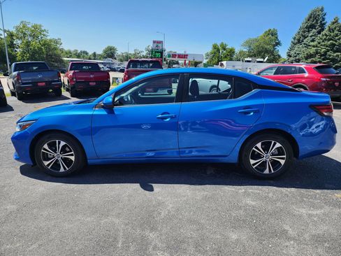 Used 2023 Nissan Sentra SV w/ All-Weather Package FWD image 4