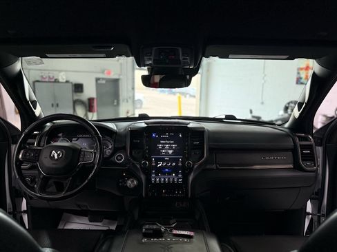 Used 2020 RAM 1500 Limited AWD/4WD image 16