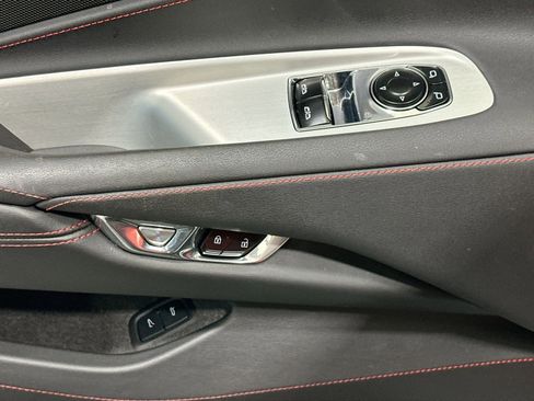 Used 2021 Chevrolet Corvette Stingray Coupe w/ Z51 Performance Package image 16