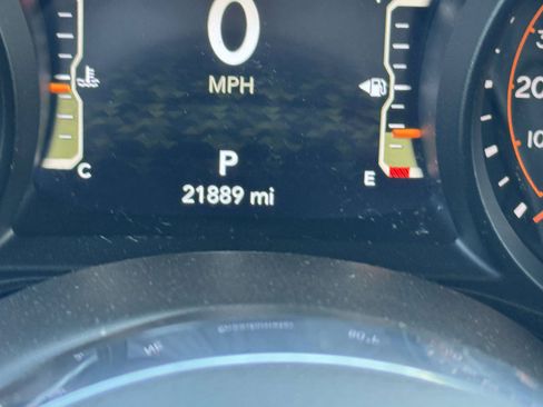 Used 2025 Jeep Wrangler Unlimited Sahara w/ Safety Group AWD/4WD image 20