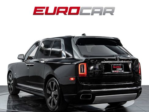 Used 2023 Rolls-Royce Cullinan AWD/4WD image 4