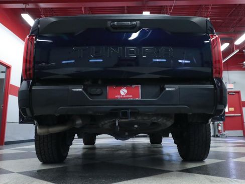 Used 2022 Toyota Tundra SR5 AWD/4WD image 28