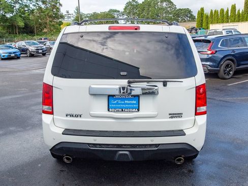 Used 2015 Honda Pilot Touring image 12