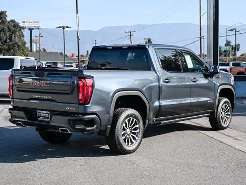 Used 2020 GMC Sierra 1500 AT4 w/ Driver Alert Package I image 4
