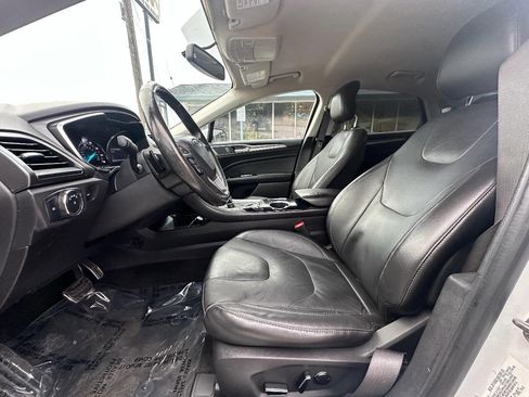 Used 2013 Ford Fusion Titanium image 14