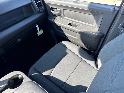New 2027 RAM 2500 Tradesman AWD/4WD image 16