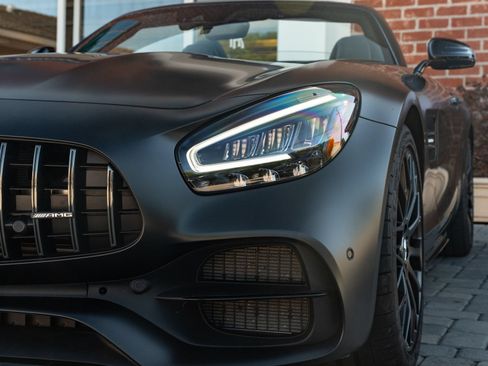 Used 2021 Mercedes-Benz AMG GT Roadster w/ AMG Stealth Edition image 26