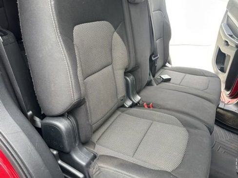 Used 2017 Ford Explorer XLT image 29