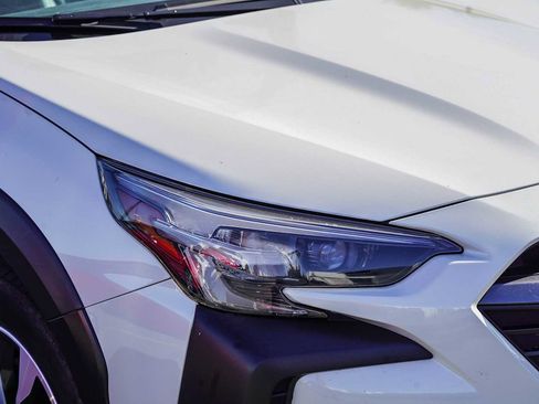 Certified 2023 Subaru Outback Touring XT image 4