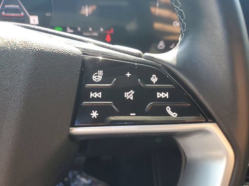 Used 2025 Audi Q5 Premium w/ Premium Plus AWD/4WD image 30