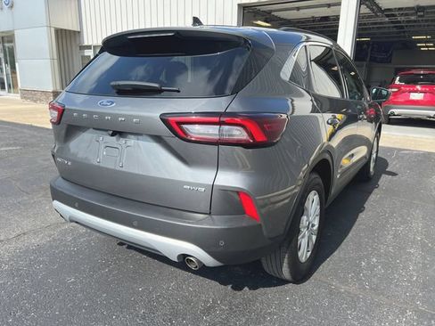Used 2023 Ford Escape Active w/ Tech Pack #2 AWD/4WD image 9