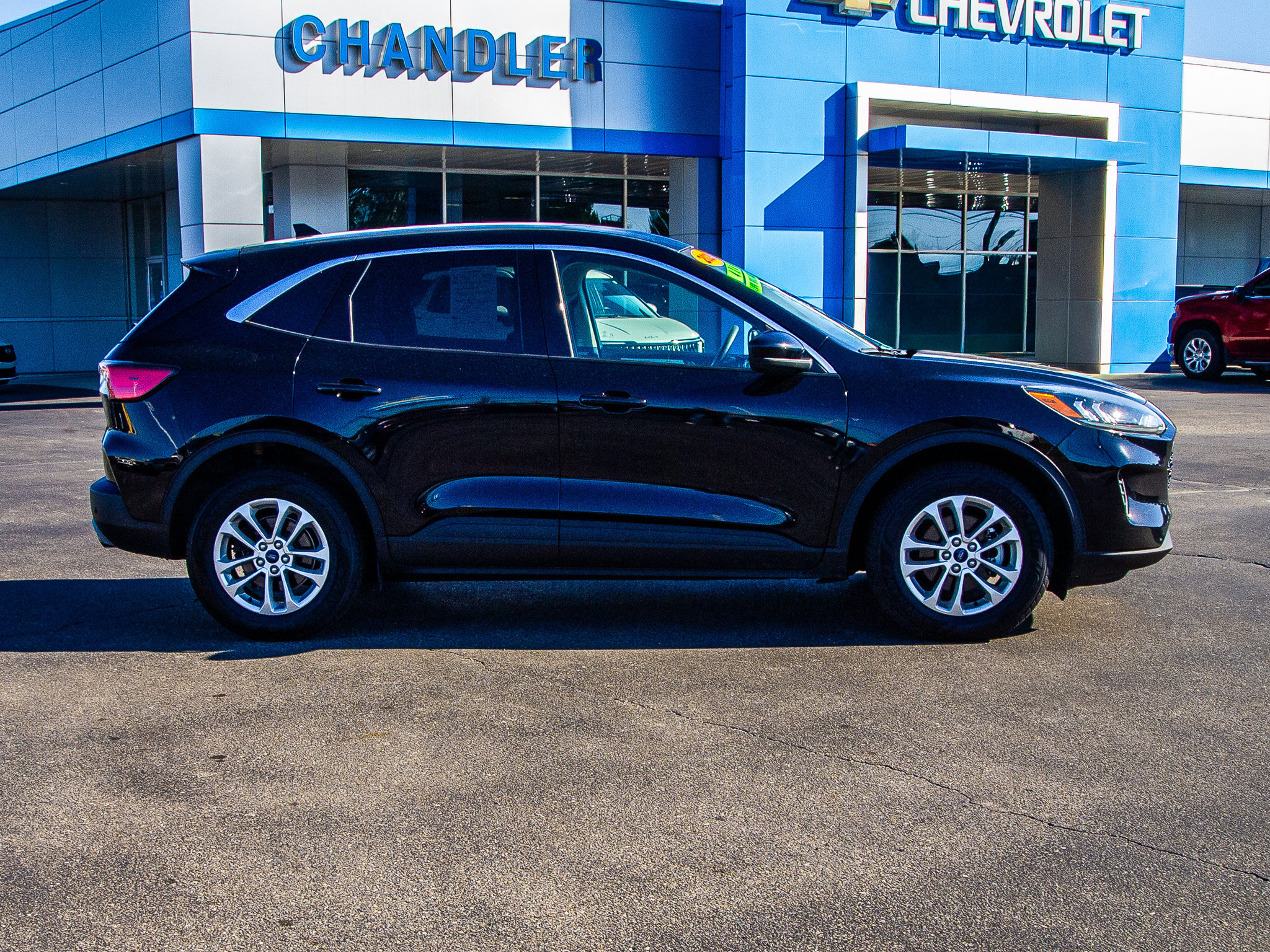 Used 2020 Ford Escape SE AWD/4WD image 8