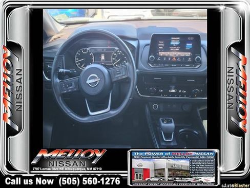 Used 2023 Nissan Rogue SL image 11