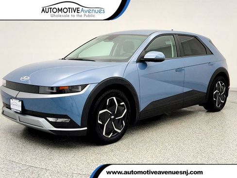 Used 2024 Hyundai Ioniq 5 SEL image 1