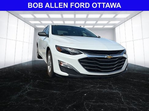 Used 2022 Chevrolet Malibu LS FWD image 8