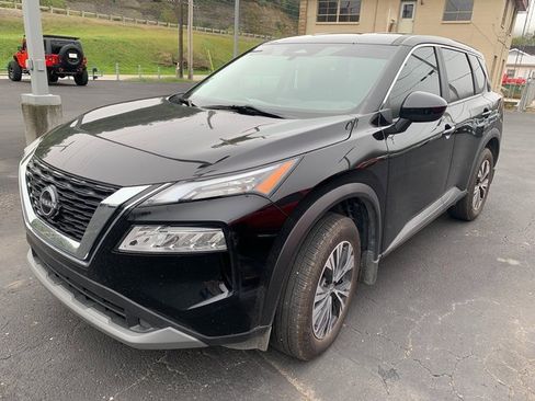 Used 2023 Nissan Rogue SV image 21