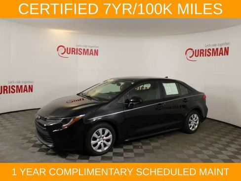 Used 2025 Toyota Corolla LE FWD image 3