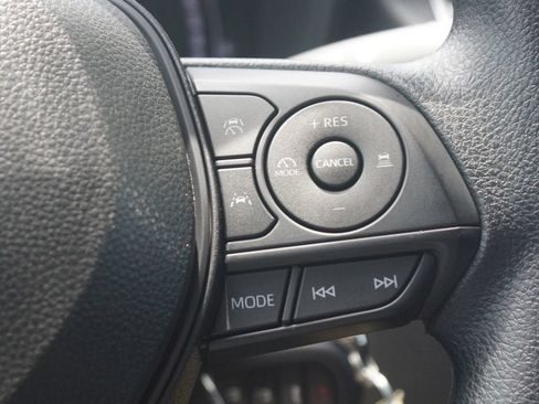 Used 2026 Toyota Corolla LE FWD image 9