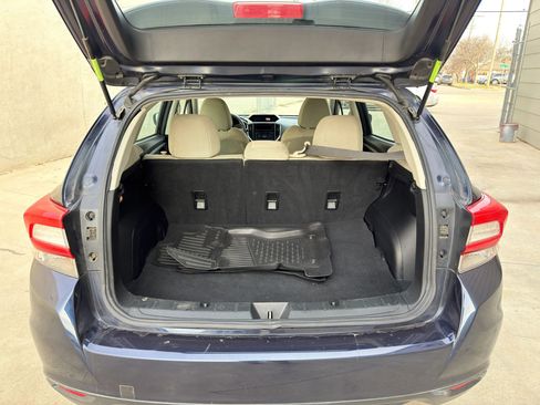 Used 2019 Subaru Impreza 2.0i image 6