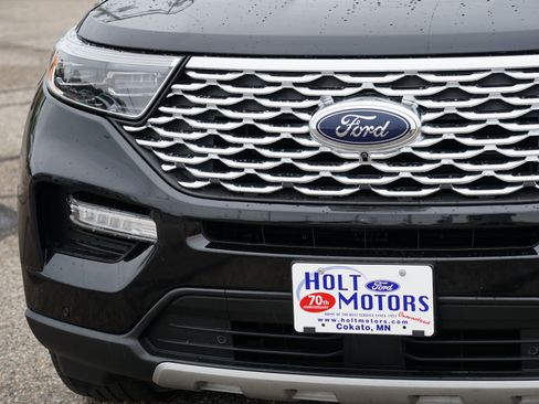 Used 2022 Ford Explorer Platinum image 11