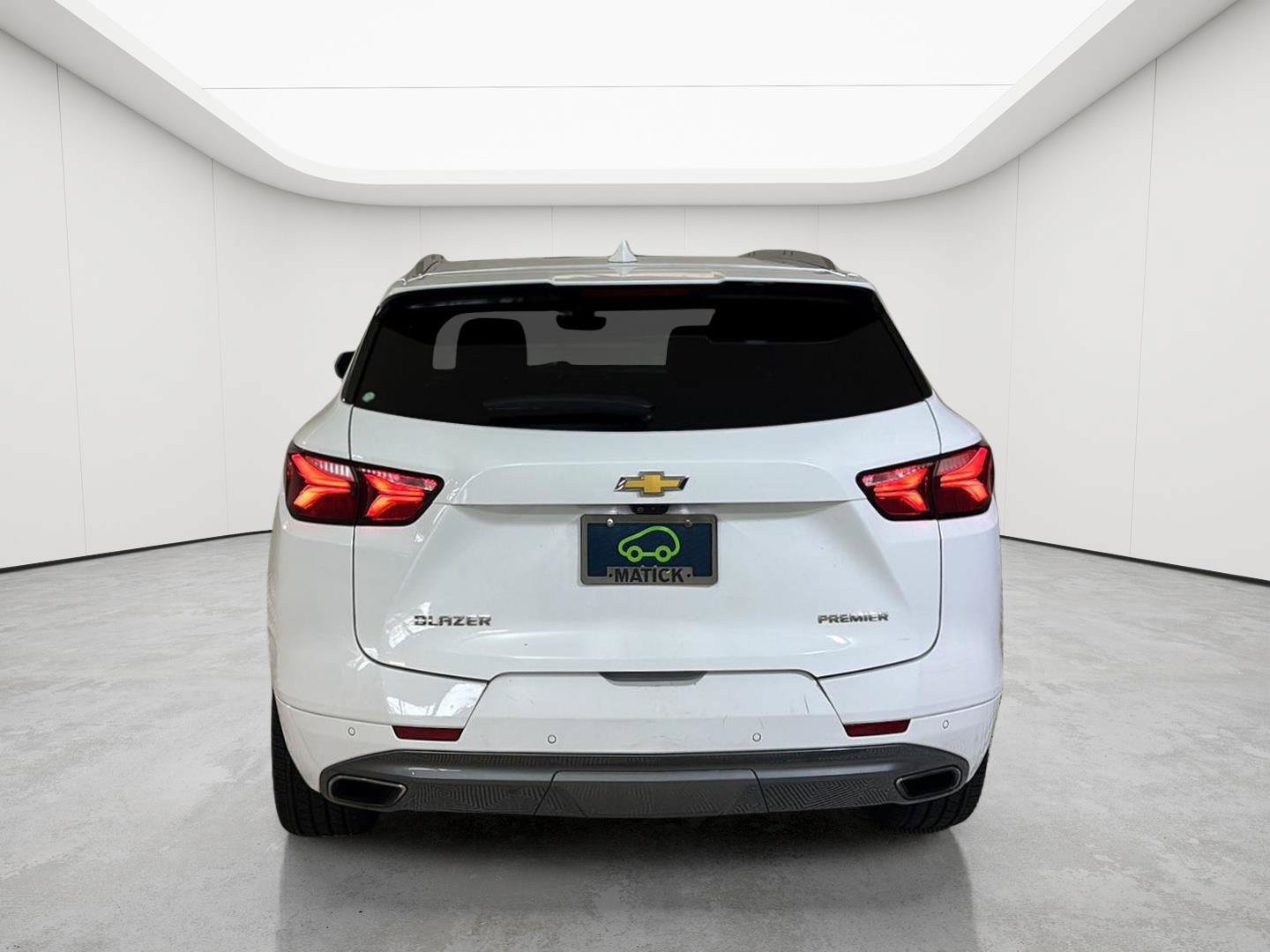 Used 2019 Chevrolet Blazer Premier w/ Sun and Wheels Package FWD image 6