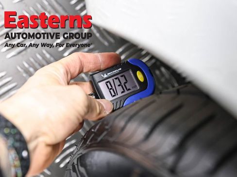 Used 2023 Tesla Model 3 Standard Range image 20