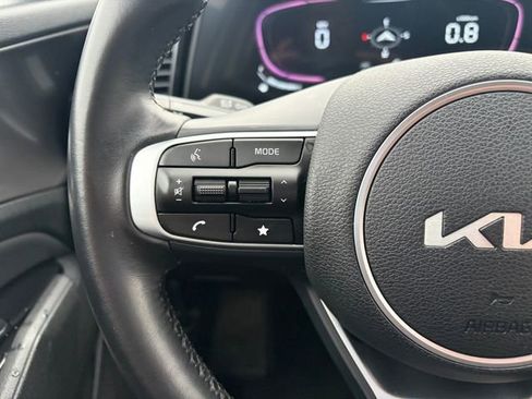 Certified 2023 Kia Sportage EX image 18