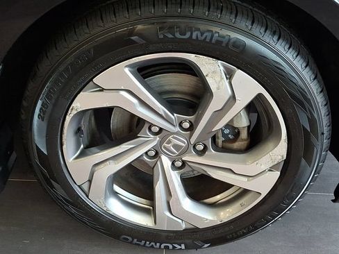 Used 2018 Honda Accord EX-L image 7