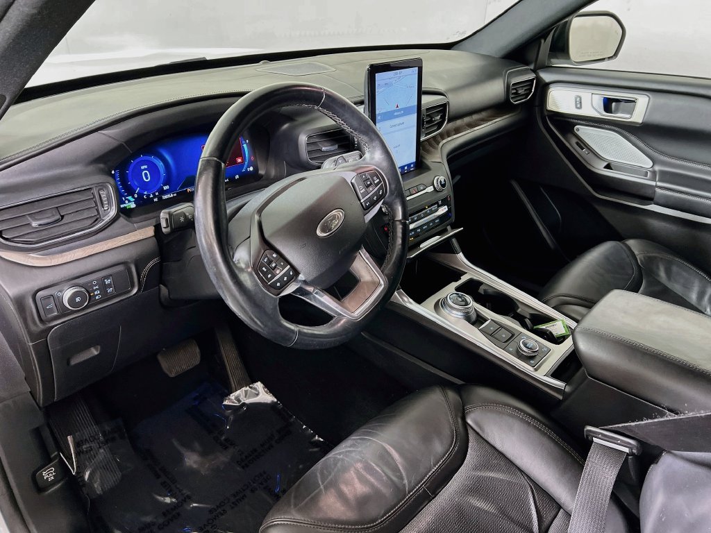 Used 2020 Ford Explorer Platinum w/ Premium Technology Package AWD/4WD image 9