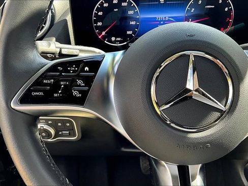 Used 2025 Mercedes-Benz GLA 250 4MATIC image 20