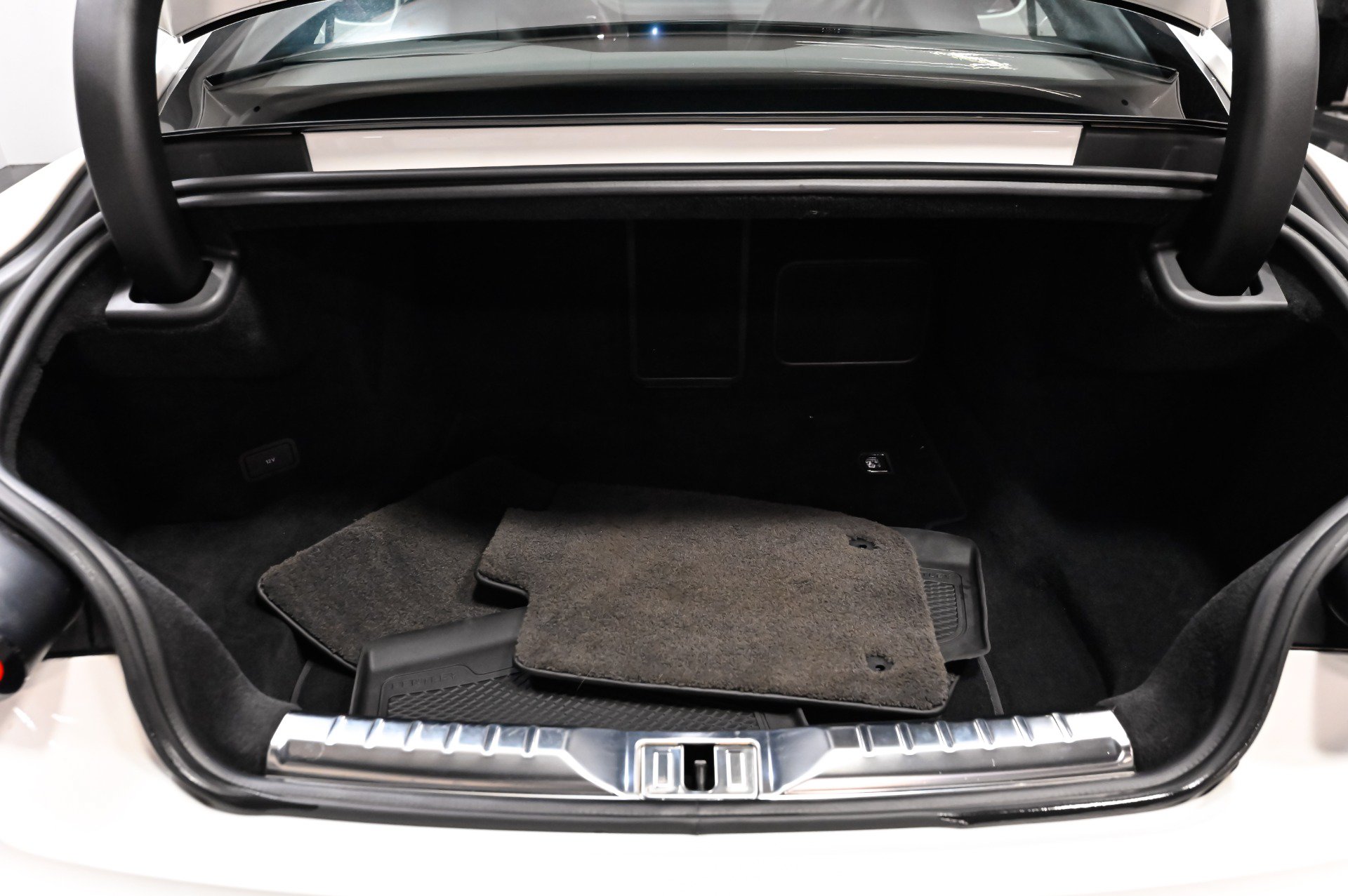 Used 2020 Bentley Continental GT AWD/4WD image 25