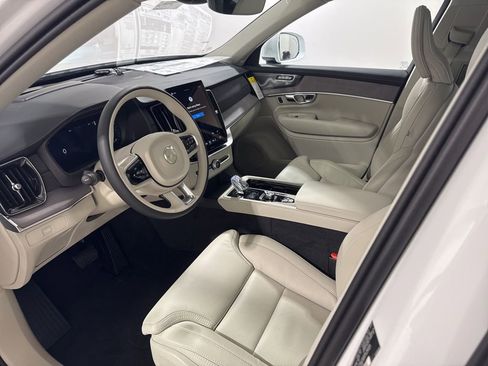 New 2026 Volvo XC90 B6 Ultra w/ Protection Package AWD/4WD image 18