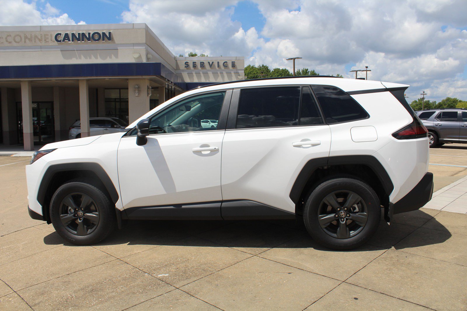 Used 2026 Toyota RAV4 LE FWD image 7