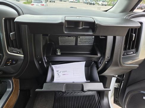 Used 2015 Chevrolet Silverado 1500 LTZ AWD/4WD image 30