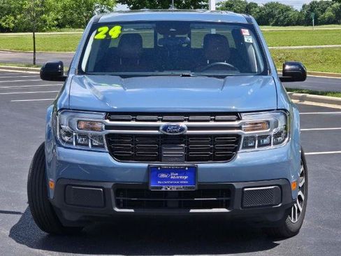 Certified 2024 Ford Maverick Lariat FWD image 3